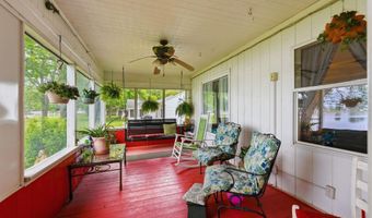 2948 E Skinner Lake N Dr, Albion, IN 46701
