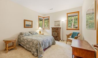 611 Forest St, Ashland, OR 97520