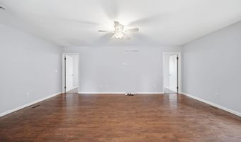 106 N Talbot St, Addison, MI 49220