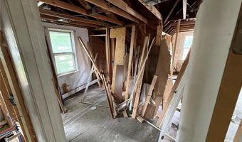 5207 Weber Rd, Affton, MO 63123
