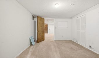 1062 Shady Ln, Ashland, OH 44805