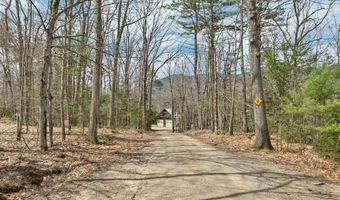 17 Croto Ln, Albany, NH 03818