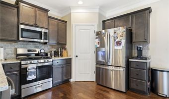 449 Tom Avery Dr, Ball Ground, GA 30107