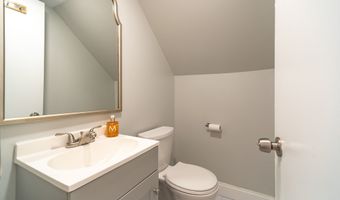 143 Redstone St, Bristol, CT 06010