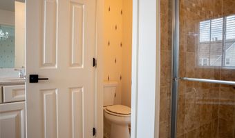 42243 CANARY GRASS Sq, Aldie, VA 20105