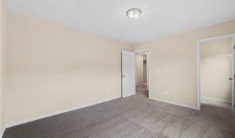 422 Auburn Crossing Dr, Auburn, GA 30011