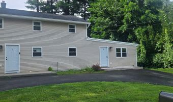 21 Van Heusen St 2, Albany, NY 12205