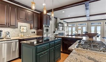 419 N Rdg, Alexander City, AL 35010