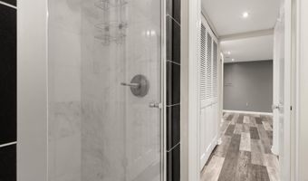 147 W HILL St, Baltimore, MD 21230