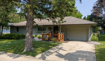 2104 W Oakland Ave, Austin, MN 55912