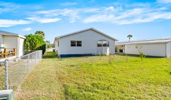 1040 Waterway Dr, Barefoot Bay, FL 32976