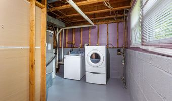 11230 WESTPORT Dr, Bowie, MD 20720