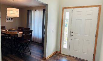 2435 Queensbury Rd, Alliance, OH 44601