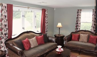 31 BARNES Ave, Johnston, RI 02919