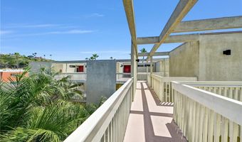 4513 Cove Dr 17, Carlsbad, CA 92008
