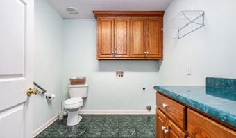106 Hammons St, Athens, AL 35611