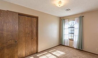 6712 Dorsett Dr, Bartlesville, OK 74006
