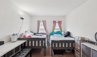 42227 CANARY GRASS Sq, Aldie, VA 20105