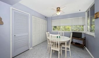 433 CHRISTOPHER Ave 34, Gaithersburg, MD 20879