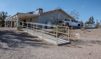 42565 La Posa Rd, Bouse, AZ 85325