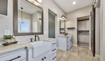 1409 Hunters Point Dr, Gardnerville, NV 89410