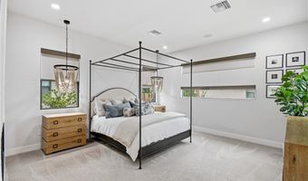 1 Moonfire Dr, Las Vegas, NV 89135