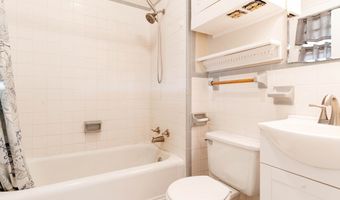 316 Fair St, Baxley, GA 31513