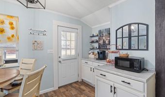 512 Karen Ln, Baldwyn, MS 38824