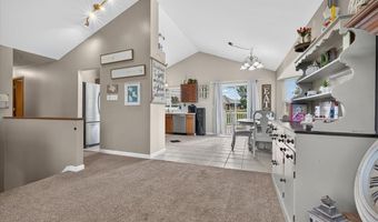 1873 Fox Pointe Dr, Arnold, MO 63010