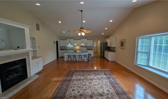 924 Easy St, Asheboro, NC 27205