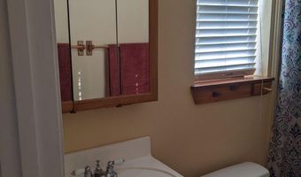 4004 Sailfish St, Bay St. Louis, MS 39520
