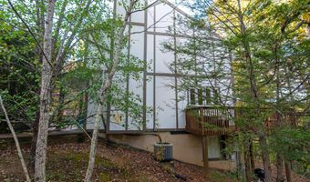 547- B KING St 17B, Basye, VA 22810