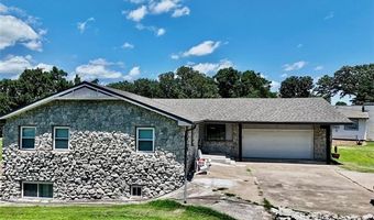 46 Bluff Rd, Adair, OK 74330