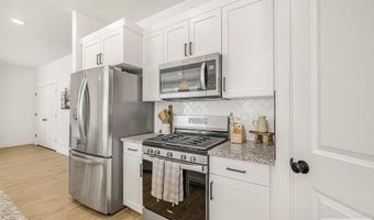2896 N Curlew Dr, Ammon, ID 83401