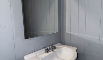 28 Christie St, Akron, OH 44303