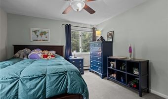 15 Womantam Ln, Cumberland, RI 02864