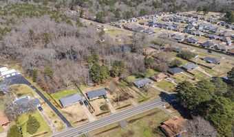 900 5th St, Benton, LA 71006