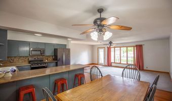711 E Chubb St, Algona, IA 50511