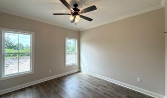2702 Thomas St, Adel, GA 31620