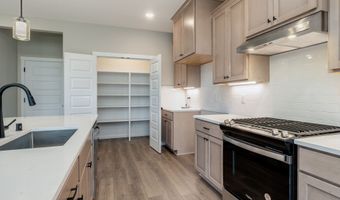 755 NW 29th St, Battle Ground, WA 98604