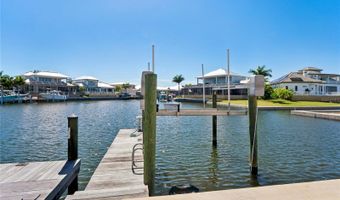 5714 SEA TROUT Pl, Apollo Beach, FL 33572