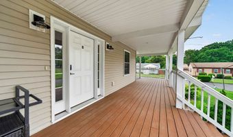33 W End Ave B, Branford, CT 06405
