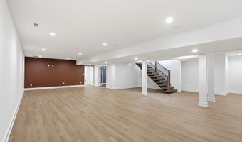 3874 Chapel Hill Ct, Bargersville, IN 46106