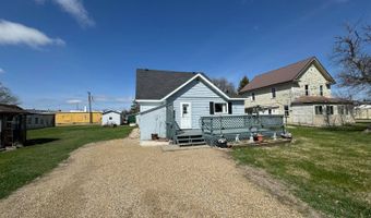 806 7th Ave, Britton, SD 57430