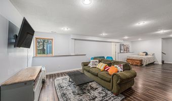 1105 Grove St, Baldwin City, KS 66006