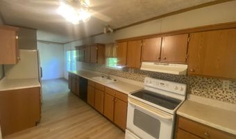 25 Stonewall St, Ball Ground, GA 30107