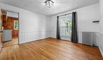 73837 Floral St, Armada, MI 48005