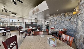 5801 Central Ave NE, Albuquerque, NM 87108