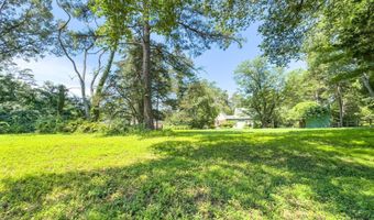 4113 PINERIDGE Dr, Annandale, VA 22003