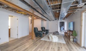 8716 FOUNTAIN GROVE Rd, Amherst, WI 54406